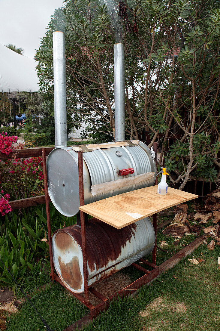 Home-made meat smoker