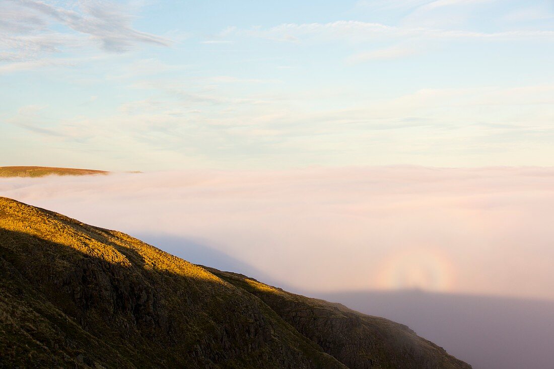 A Broken Spectre on Red Screes