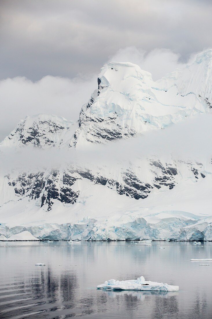 Antarctic coast