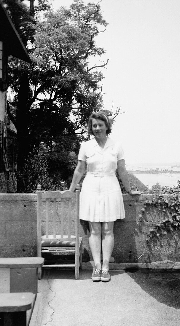 Dorothy Wrinch,British biochemist