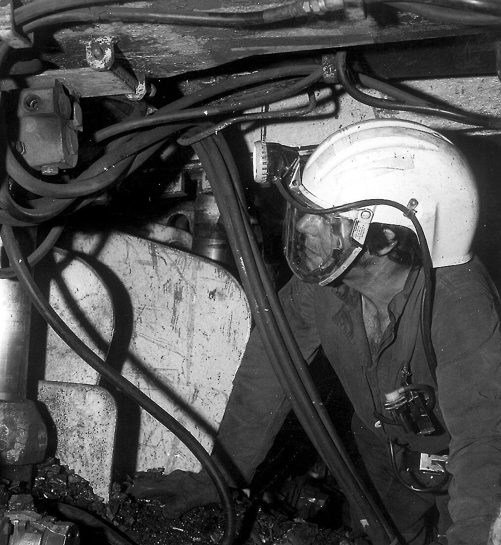 Airstream helmet coal mine tests,1970s