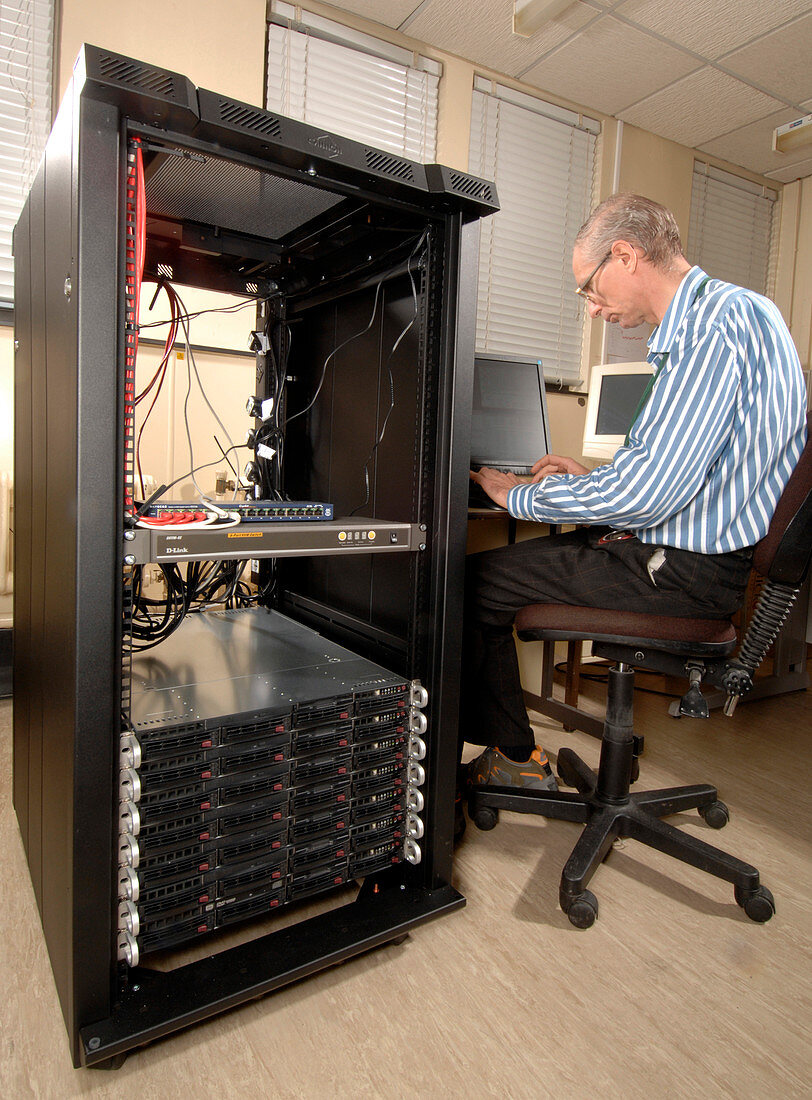 Computer switch cabinet