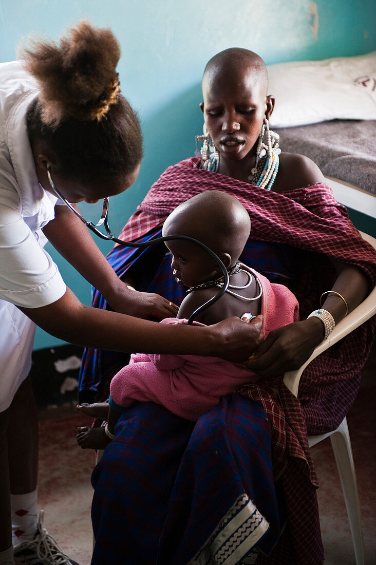 Paediatric check-up,Tanzania
