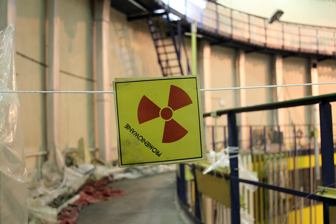 Radiation hazard symbol,Poland