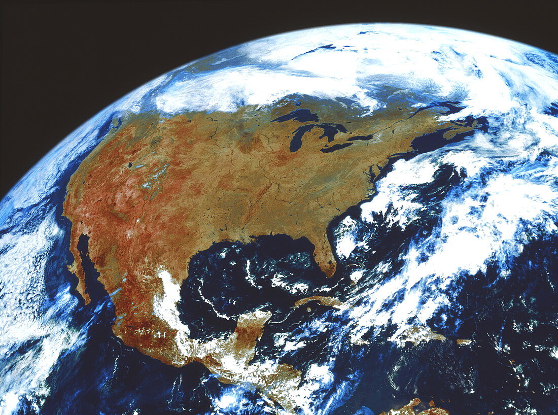 G0ES true-colour satellite image of North America