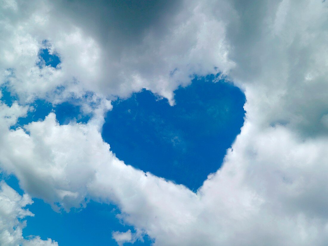 Heart-shaped cloud formation