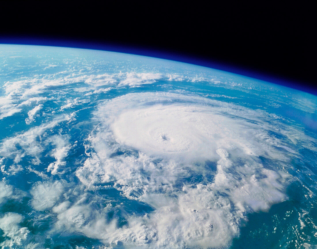 Hurricane Bonnie seen from space,STS-47