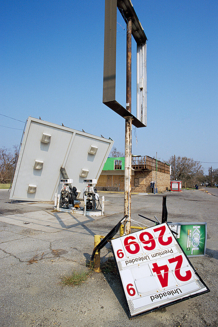 Petrol station after hurricane Katrina