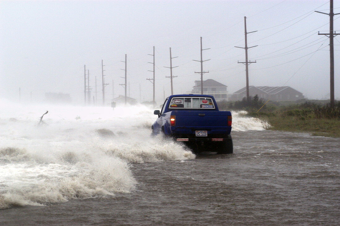 Motorist trapped by Hurricane Isabel