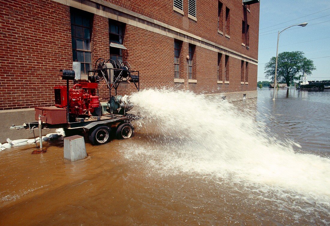 Flooded factory,Iowa