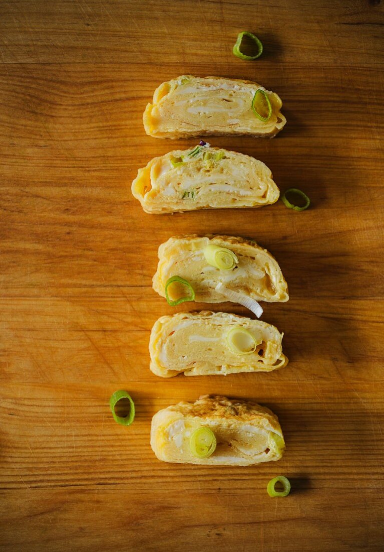 Japanese omelette with spring onions