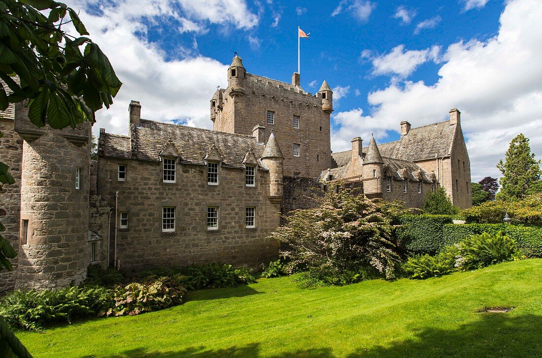 Cawdor Castle mit Garten, Schottland