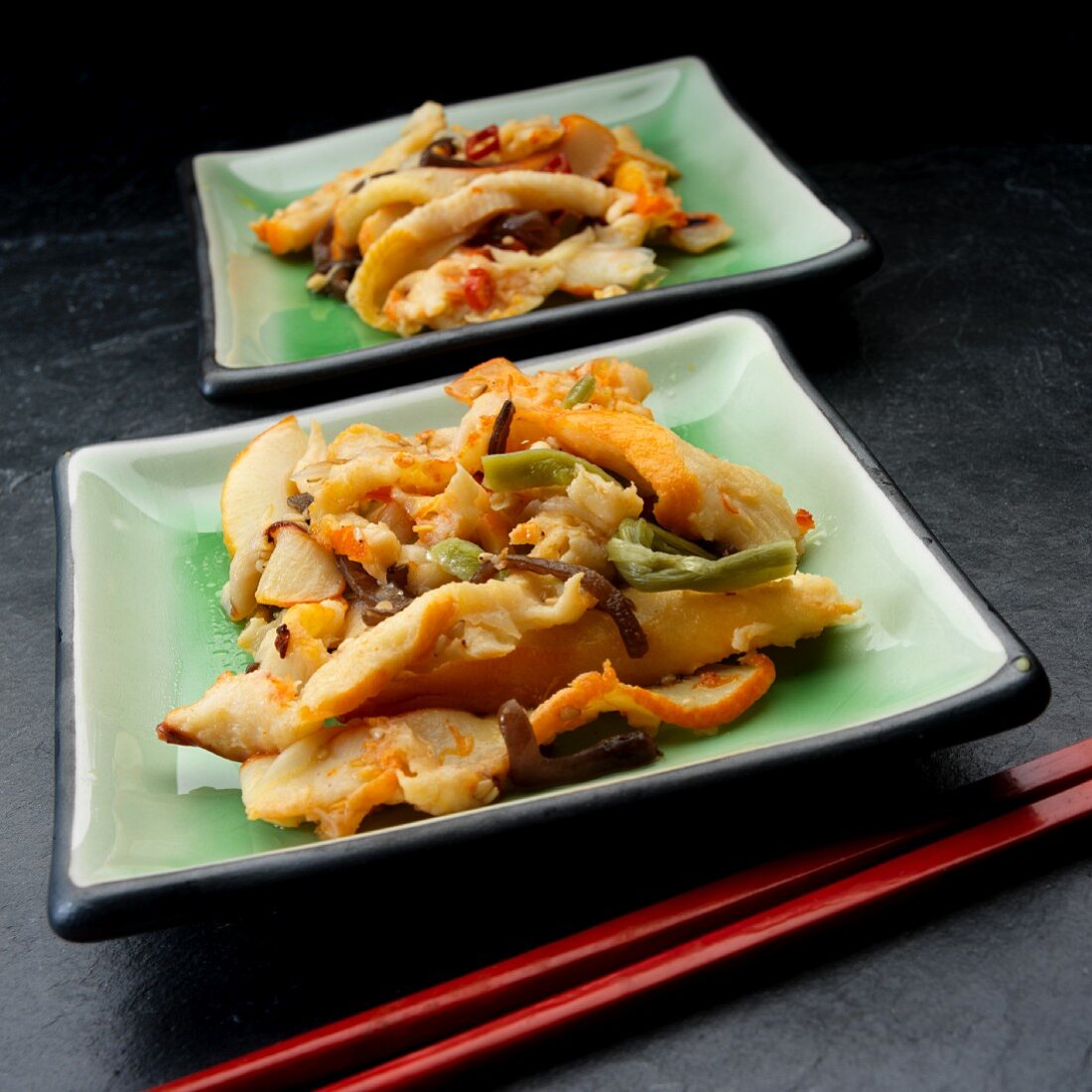 Chuka ika sansai (Japenese squid salad with vegetables and sesame seeds)