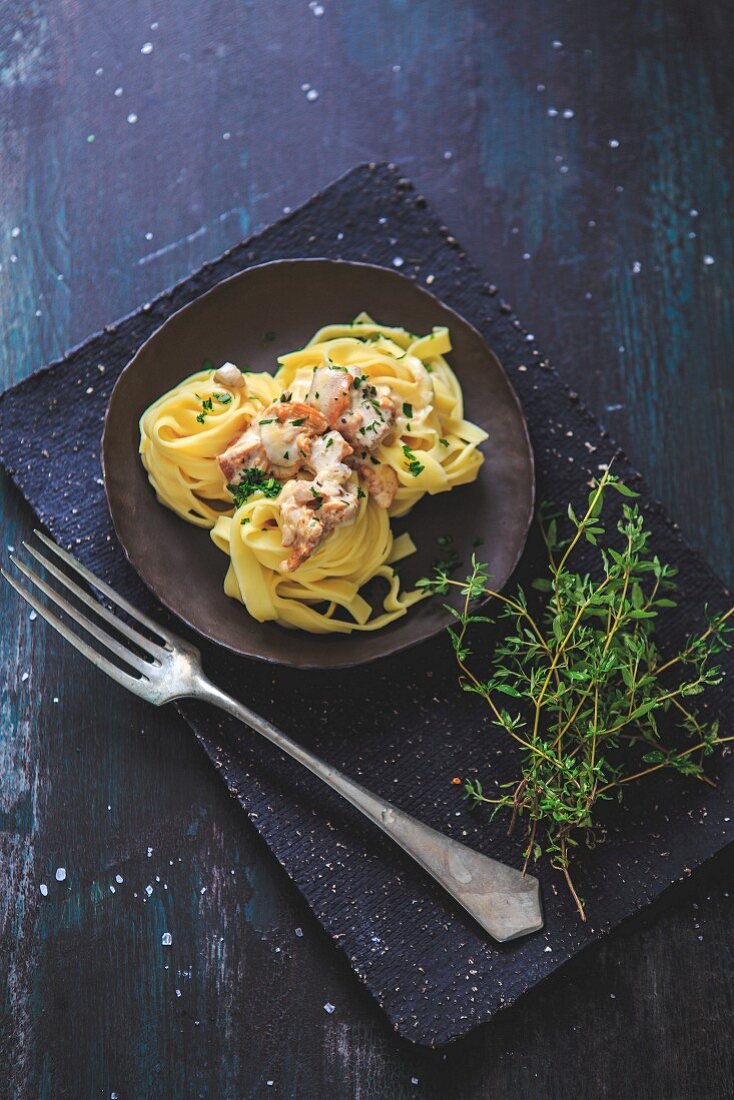 Tagliatelle mit Pfifferlingen und Thymian