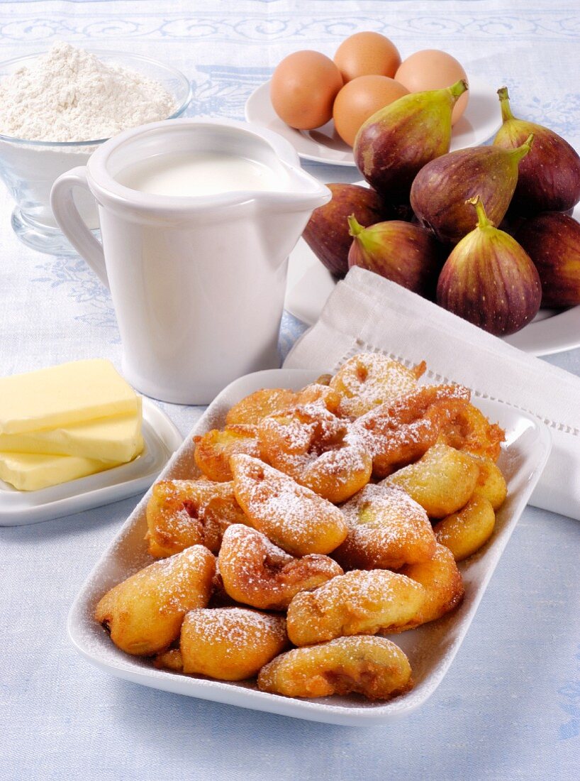 Frittelle (Italian doughnuts) with figs