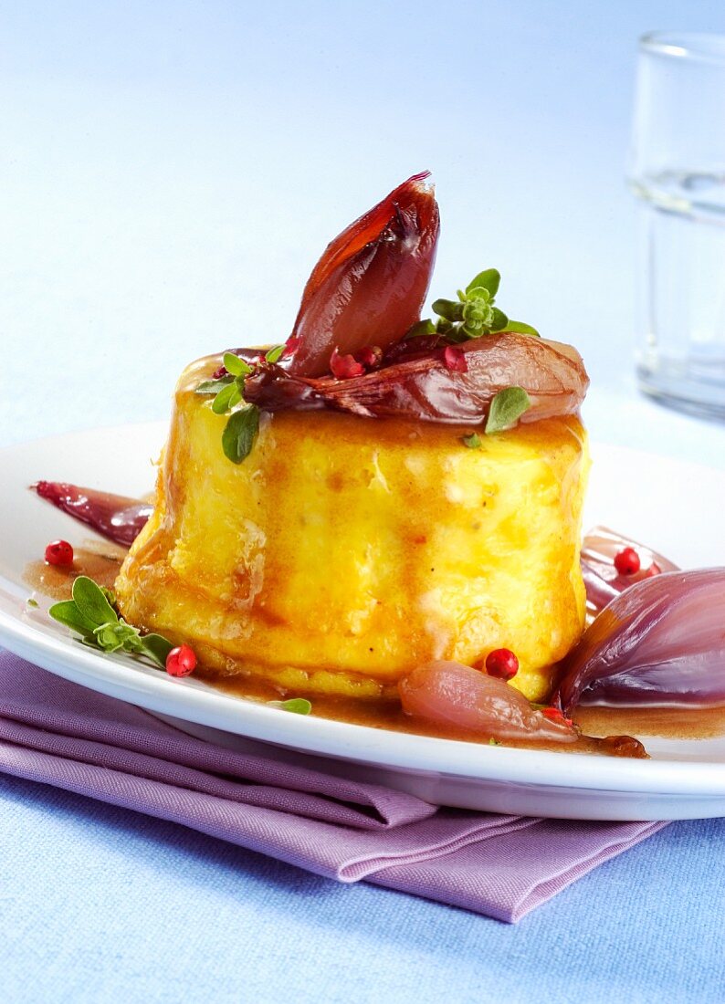 Parmesan flan with red pepper