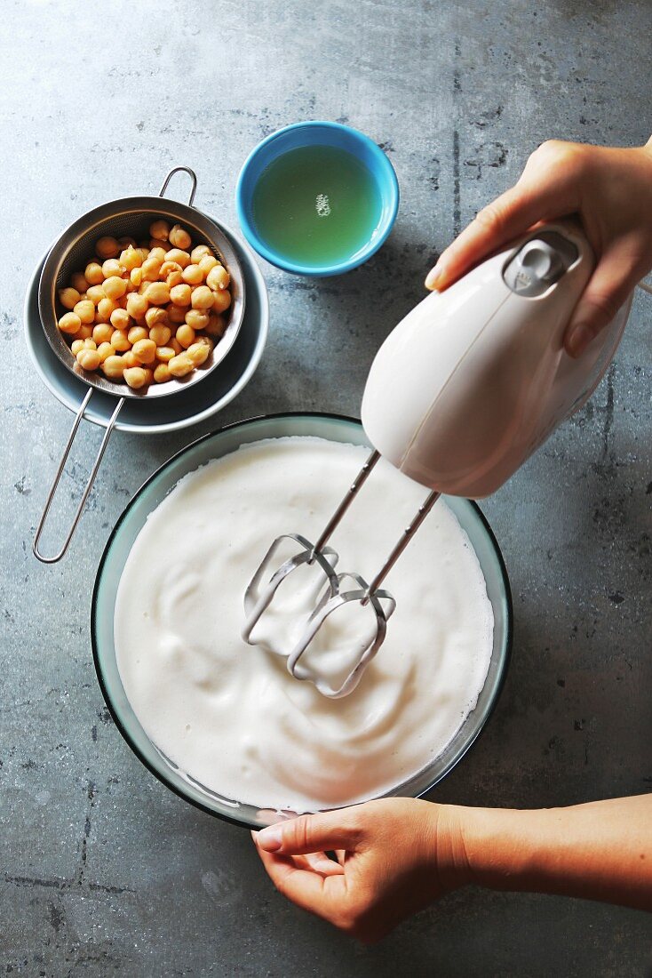 Making vegan whipped topping with aquafaba
