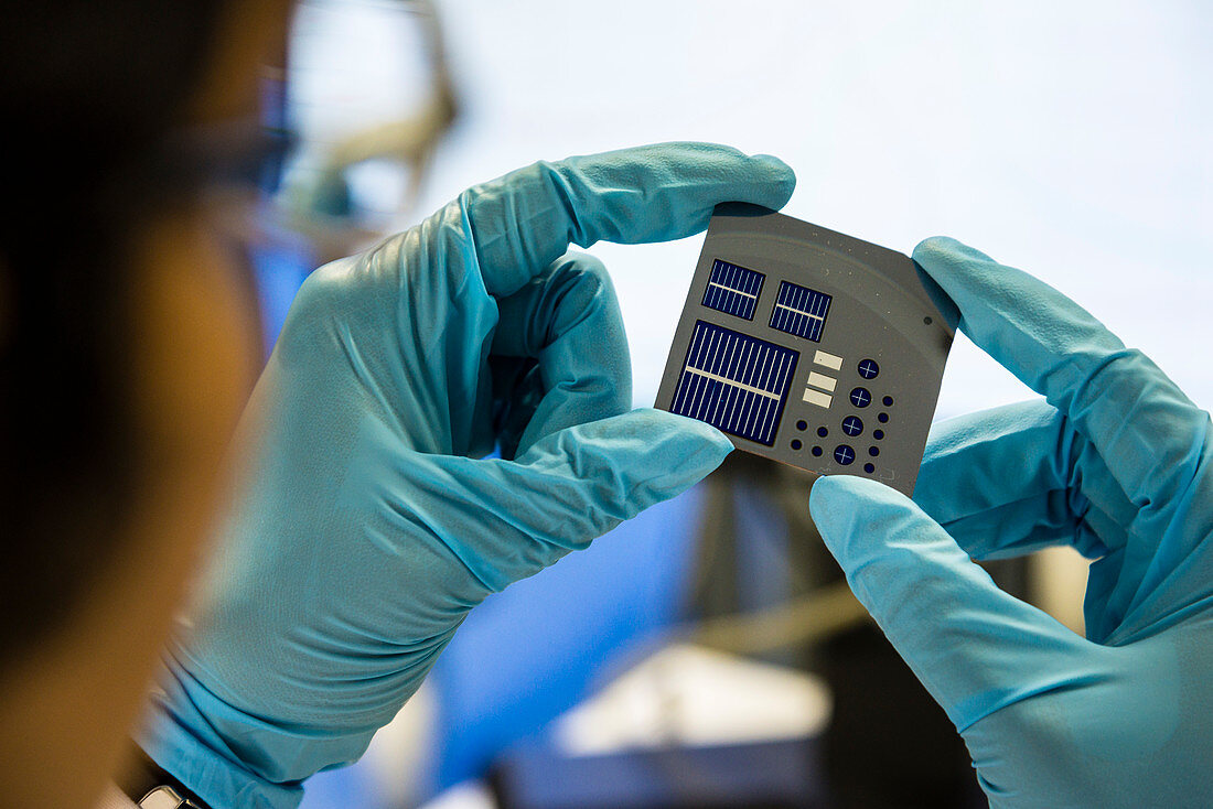 Thin-film photovoltaic cell