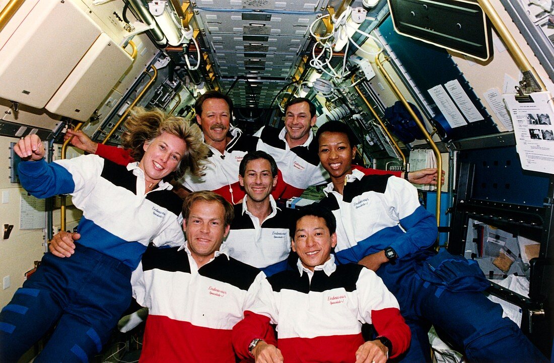 In-flight crew portrait,STS-47