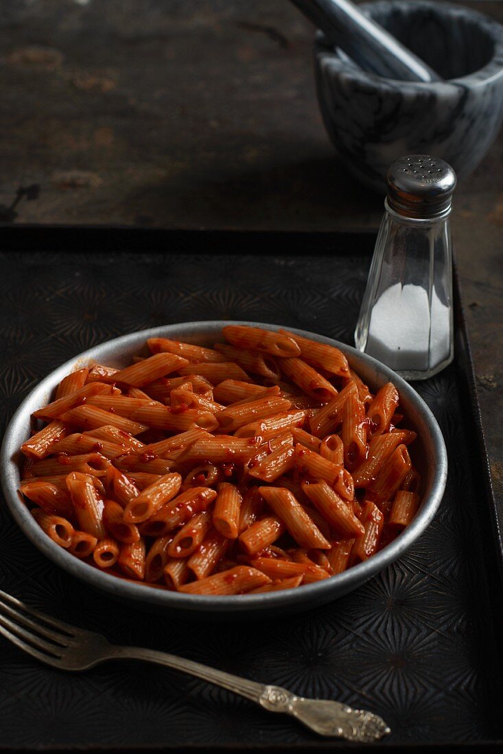 Penne with tomato sauce