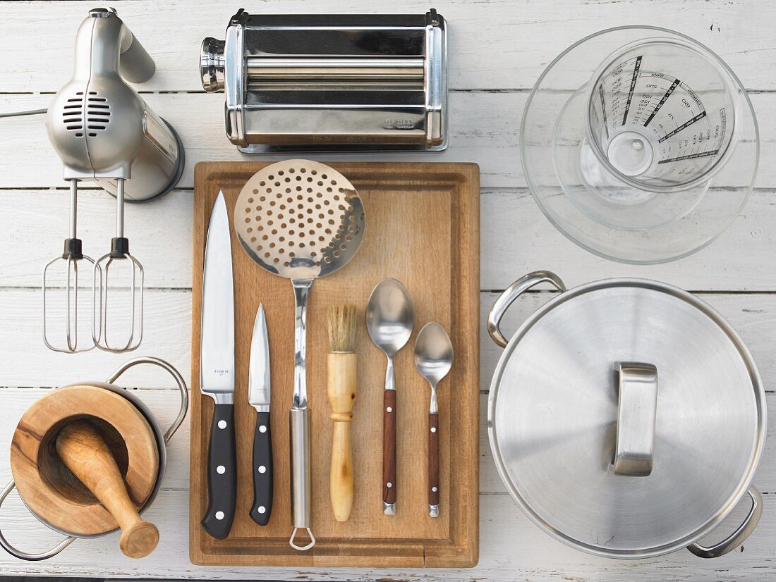 Kitchen utensils for tortellini