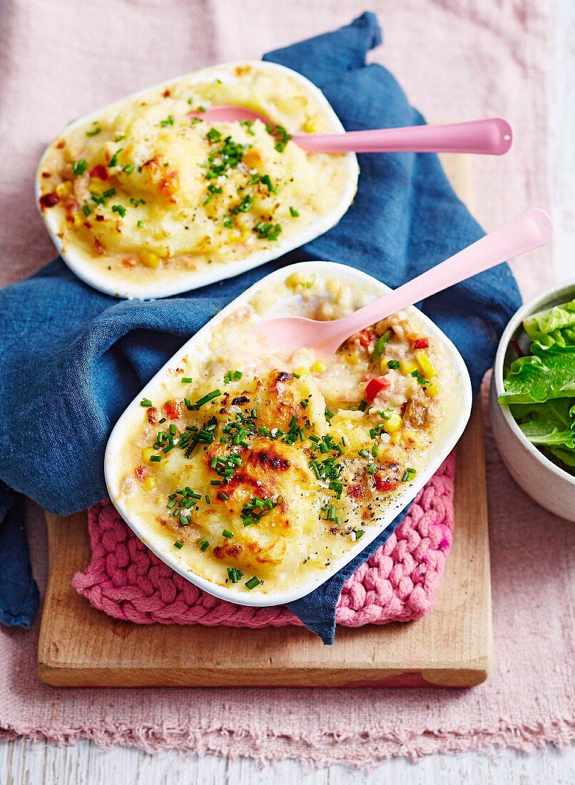 Thunfisch und Zuckermais Pot Pies