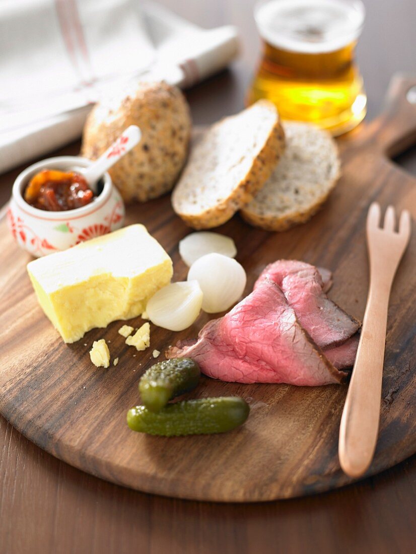 British Ploughmans Lunch with Rare Roast Beef