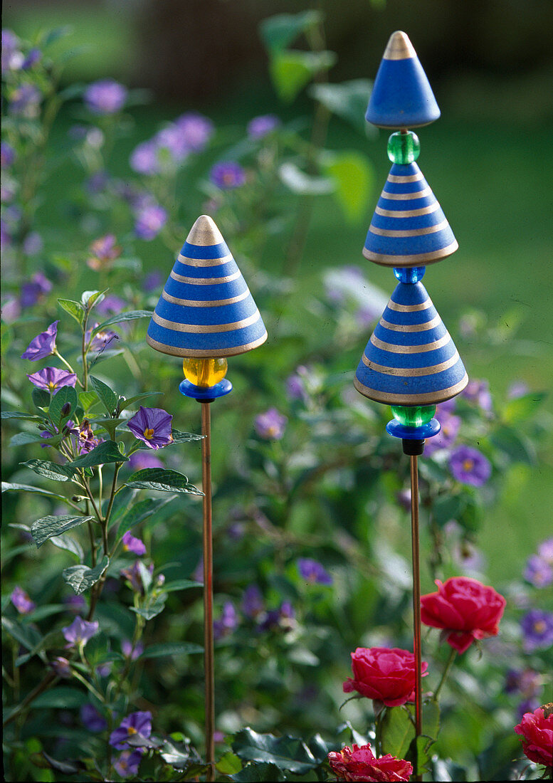 Garden pottery