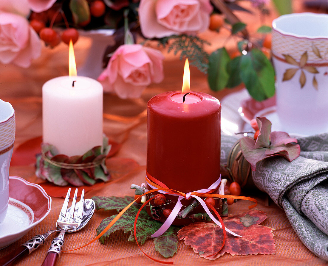 Vitis (vine leaves), Rosa (rosehip and roses), Hydrangea (hydrangea)