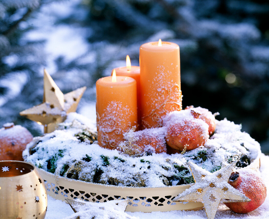 Metal tray with wreath, candles, punica (pomegranate), metal stars, lanterns