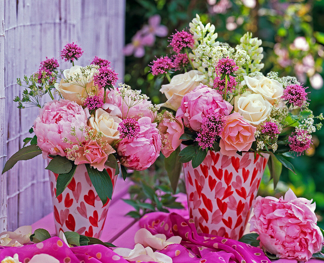 Pink 'Vendela', 'Shirley Spray' (Roses, Paeonia 'Sarah Bernard')