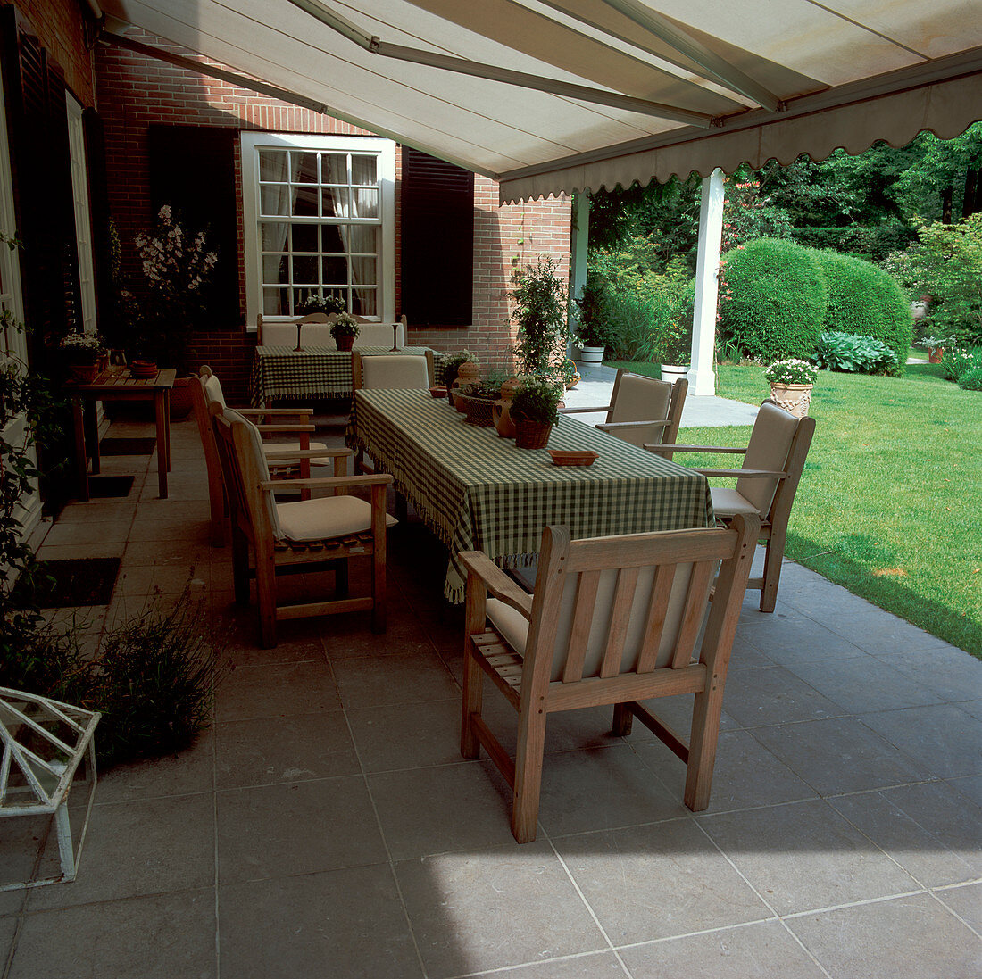 Awning as shade over the terrace