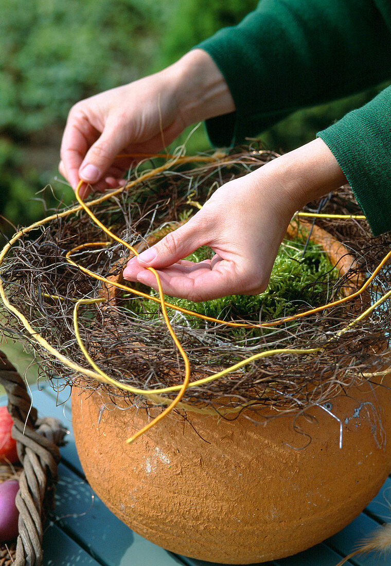 Easter nest homemade: 2 Step