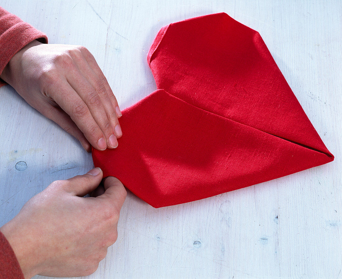 Napkin as a heart