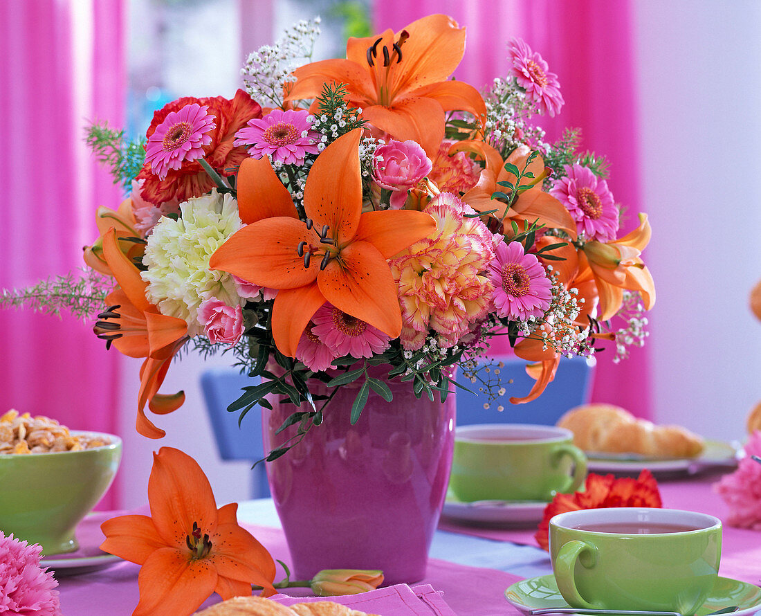 Bouquet made of Lilium (lily), Dianthus (carnation), Gerbera