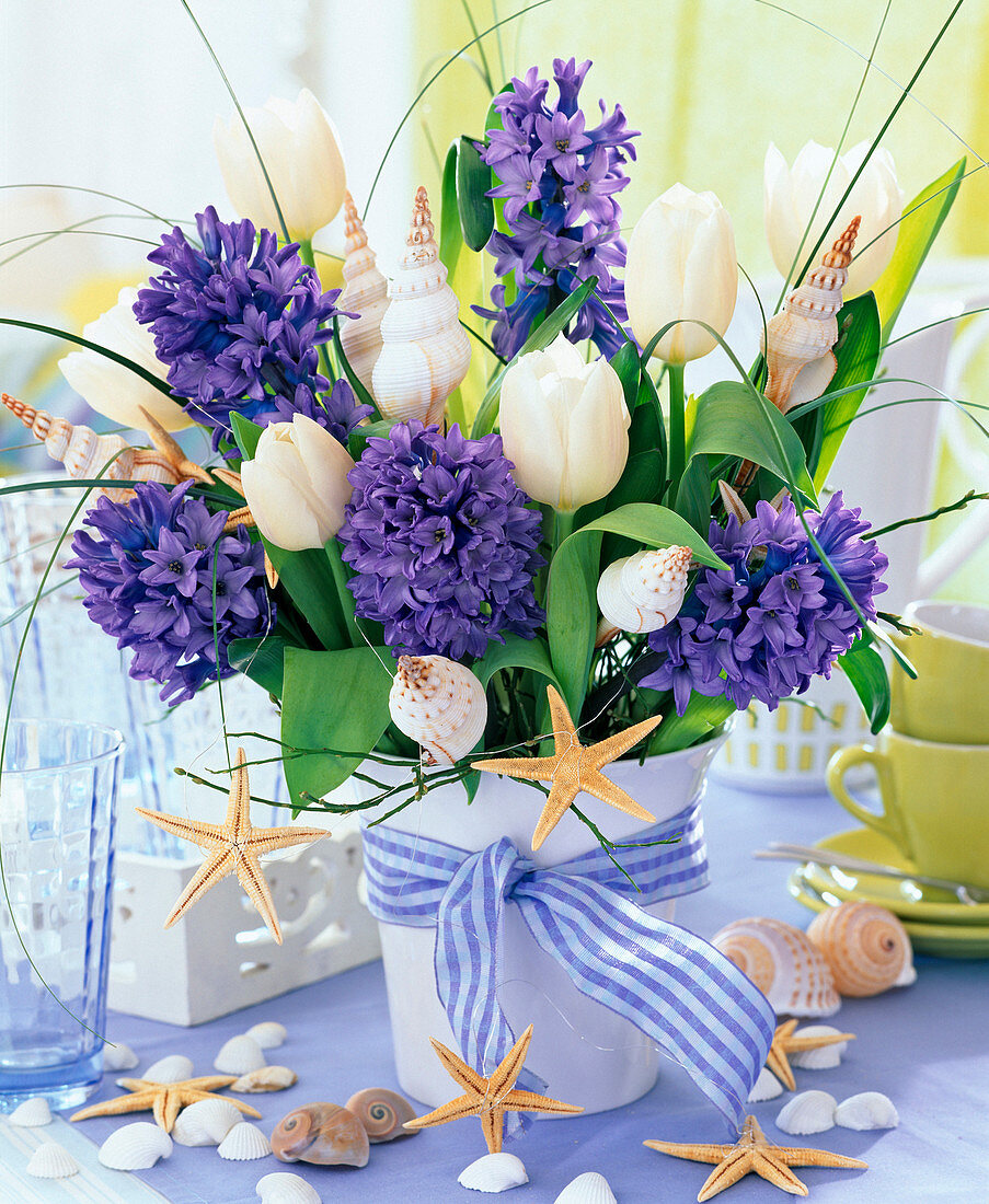 Maritime spring bouquet from Hyacinthus, Tulipa