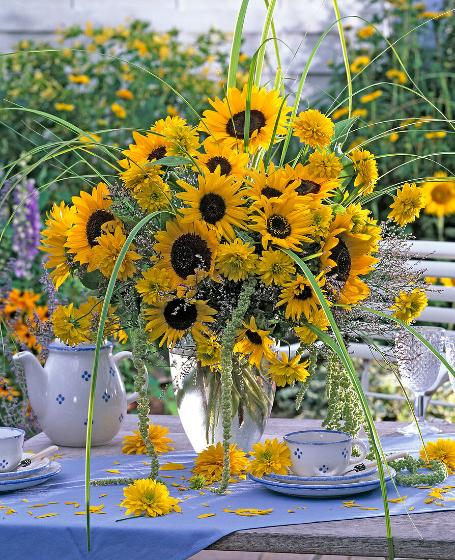 Late summer bouquet with Helianthus (sunflower), Heliopsis