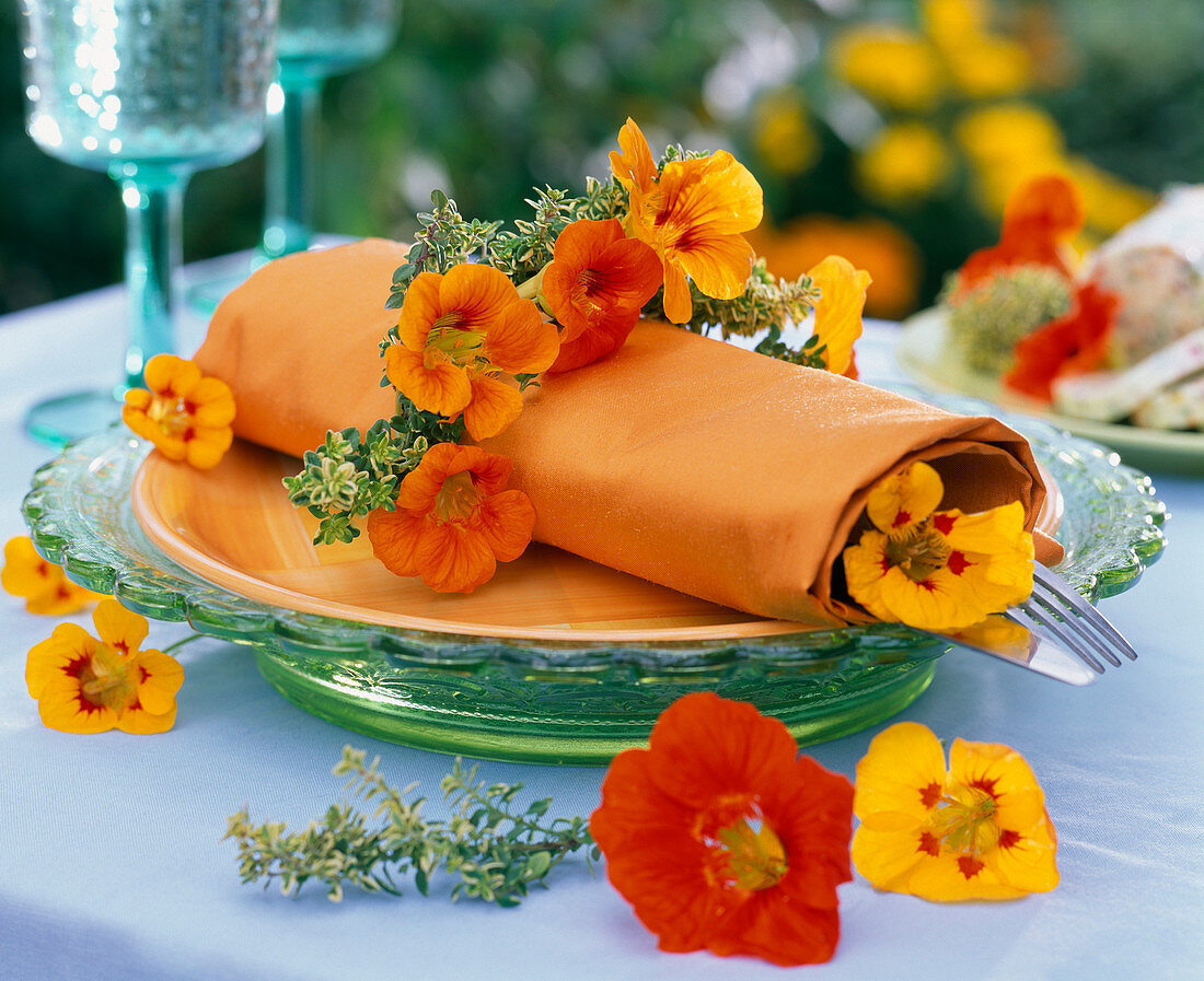 Summer, napkin decoration, herbs