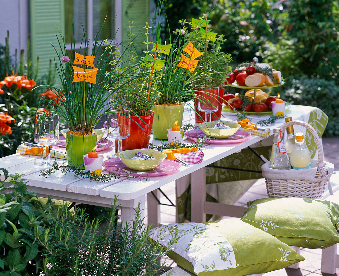 Herbal table decoration