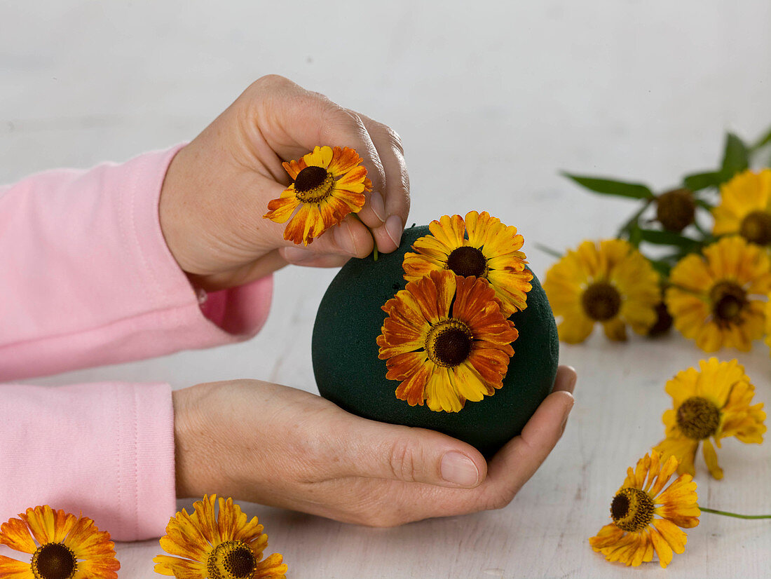 Stick flower balls