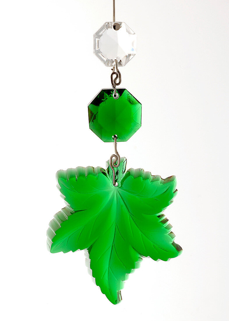 Green glass pendant with leaf