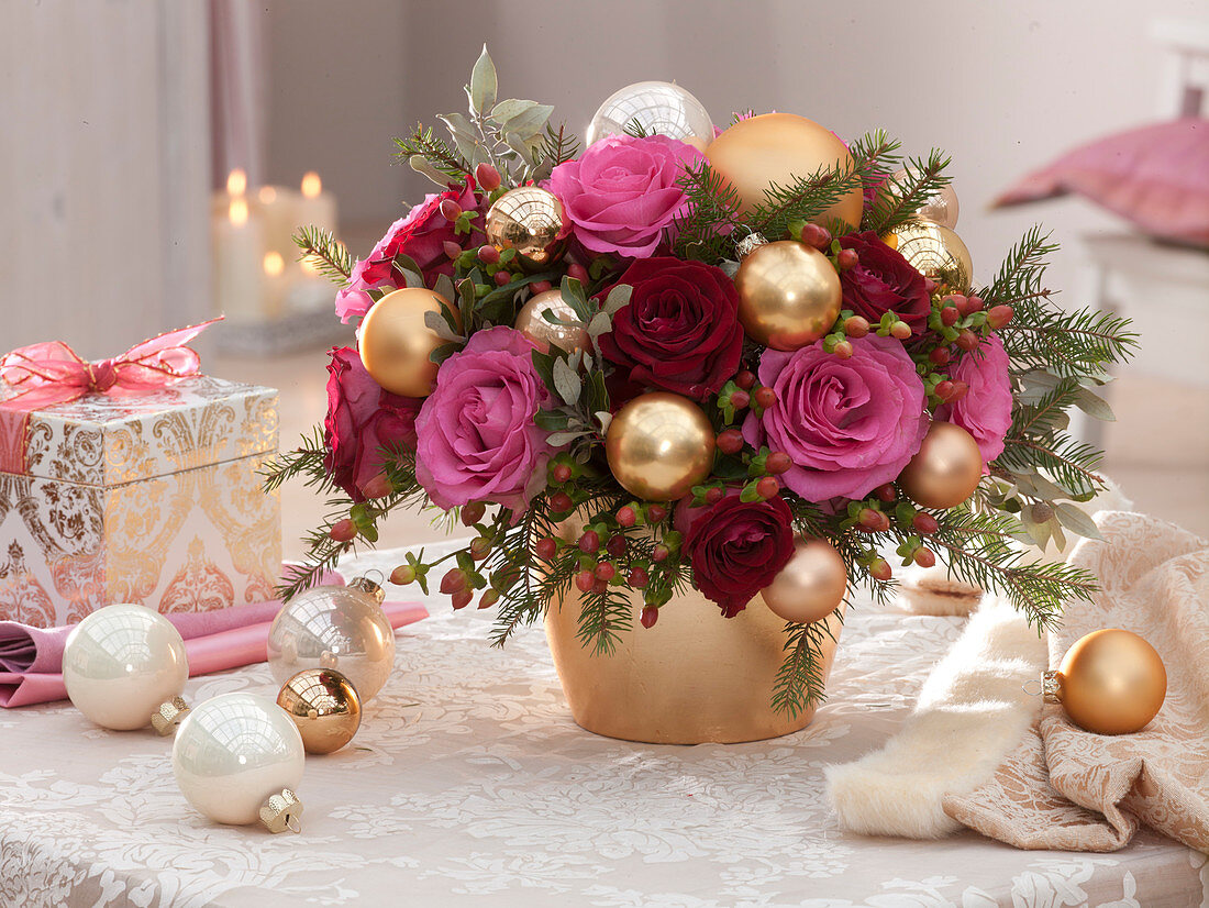 Bouquet with Pink (rose), Hypericum (St. John's Wort), Quercus