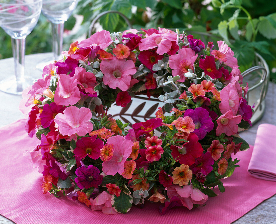 Petunias wreath