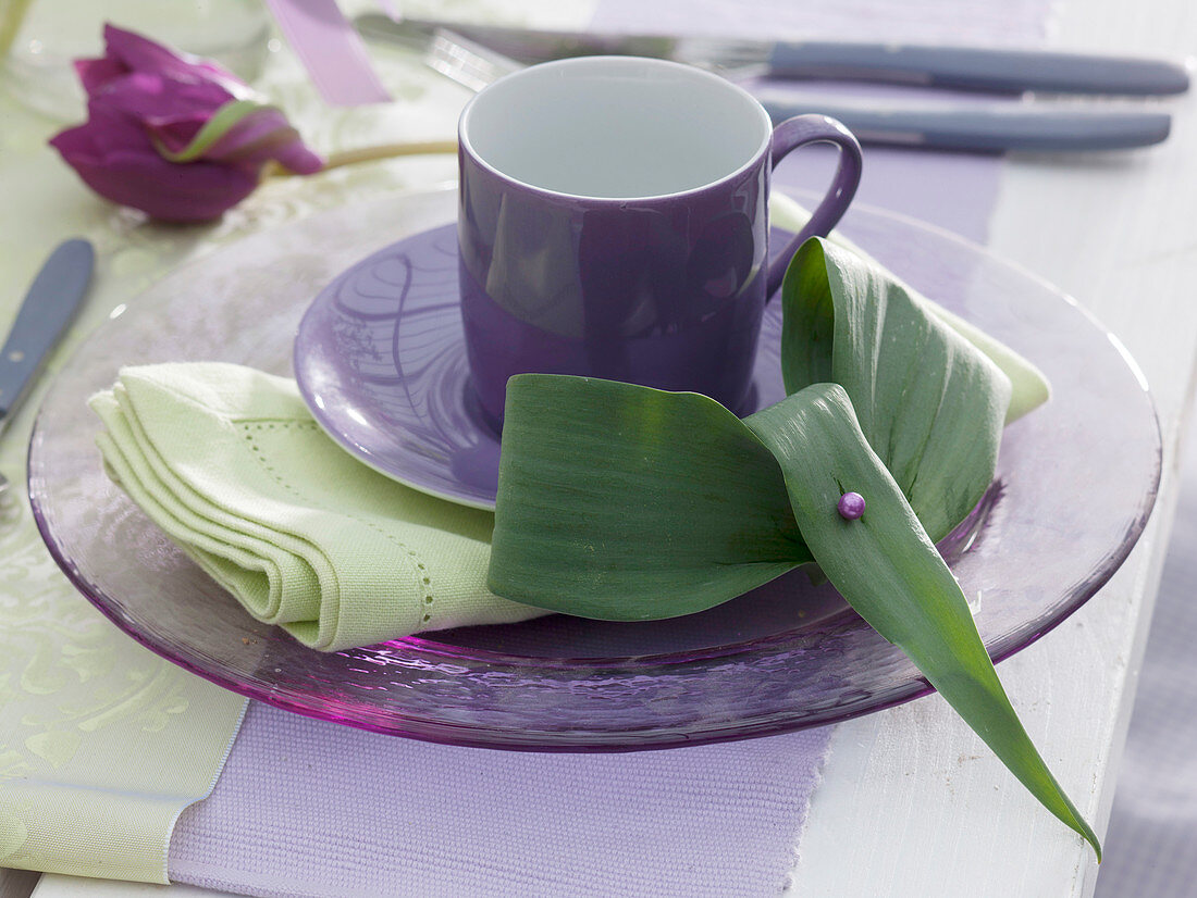 Tulip table decoration