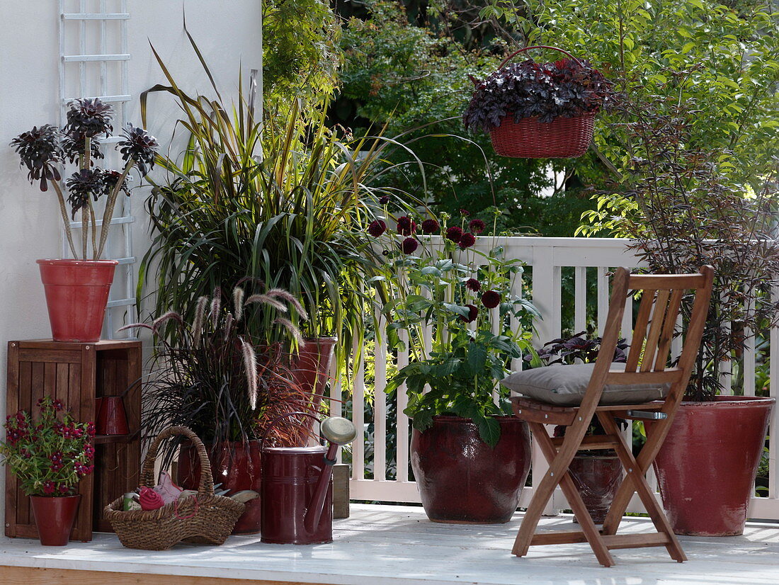 Black-red balcony