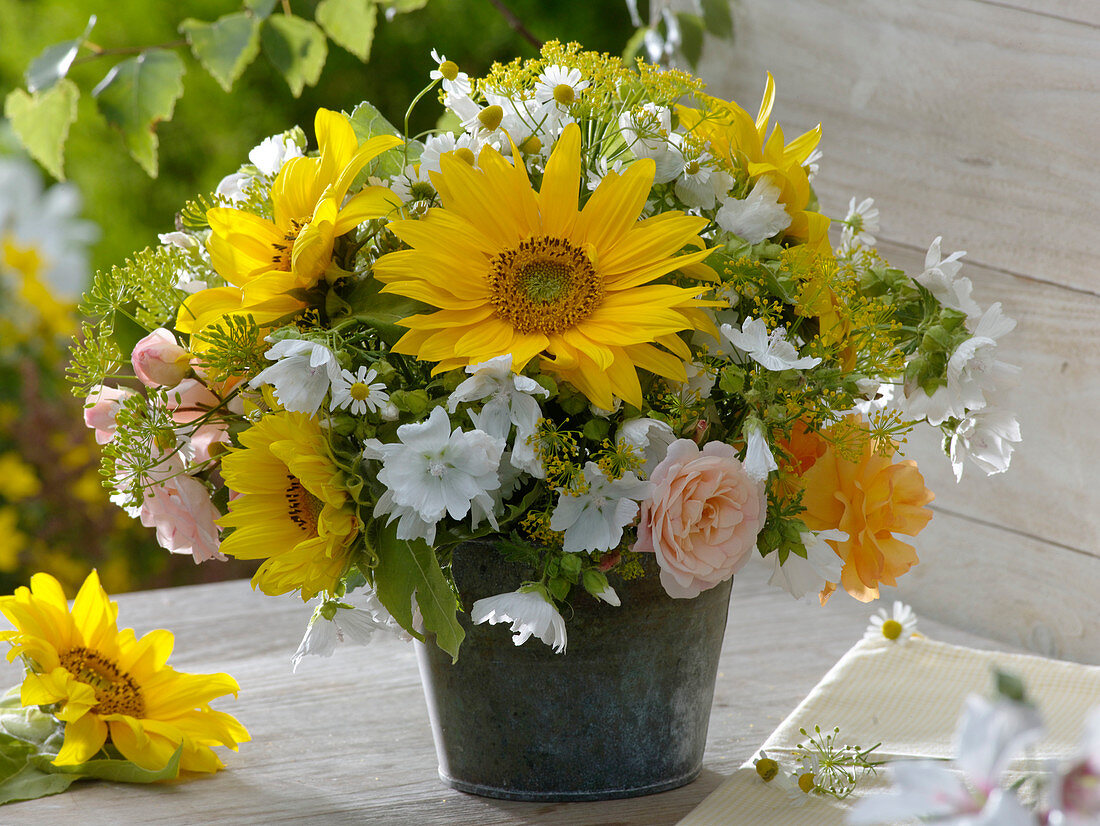 Spätsommerstrauß aus dem Bauerngarten