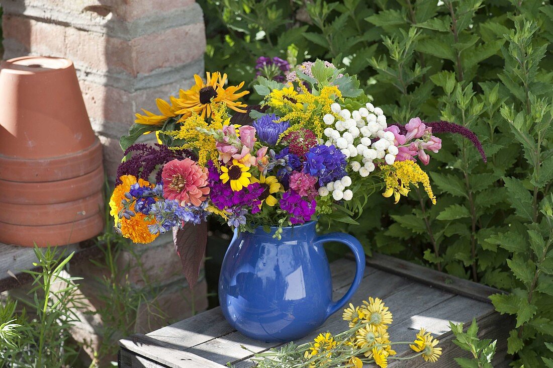 Cottage garden bouquet