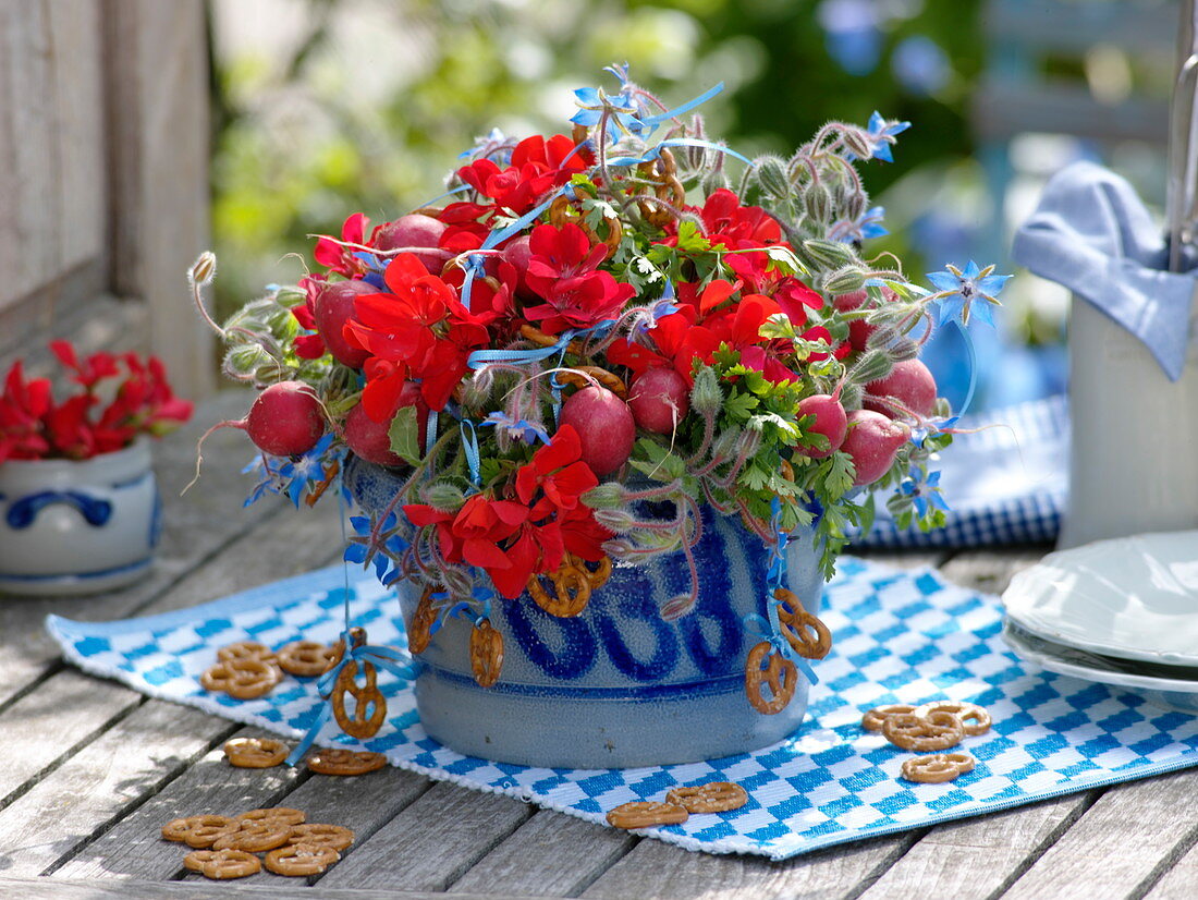 Bavarian table decoration