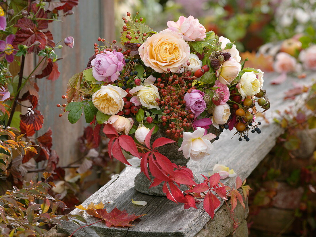 Autumn Bouquet: Pink (Roses, Rosehips), Raspberries (Rubus)