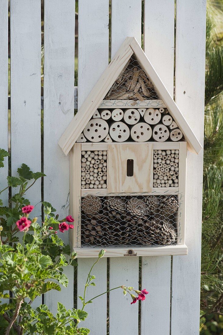 Insect hotel from Neudorff